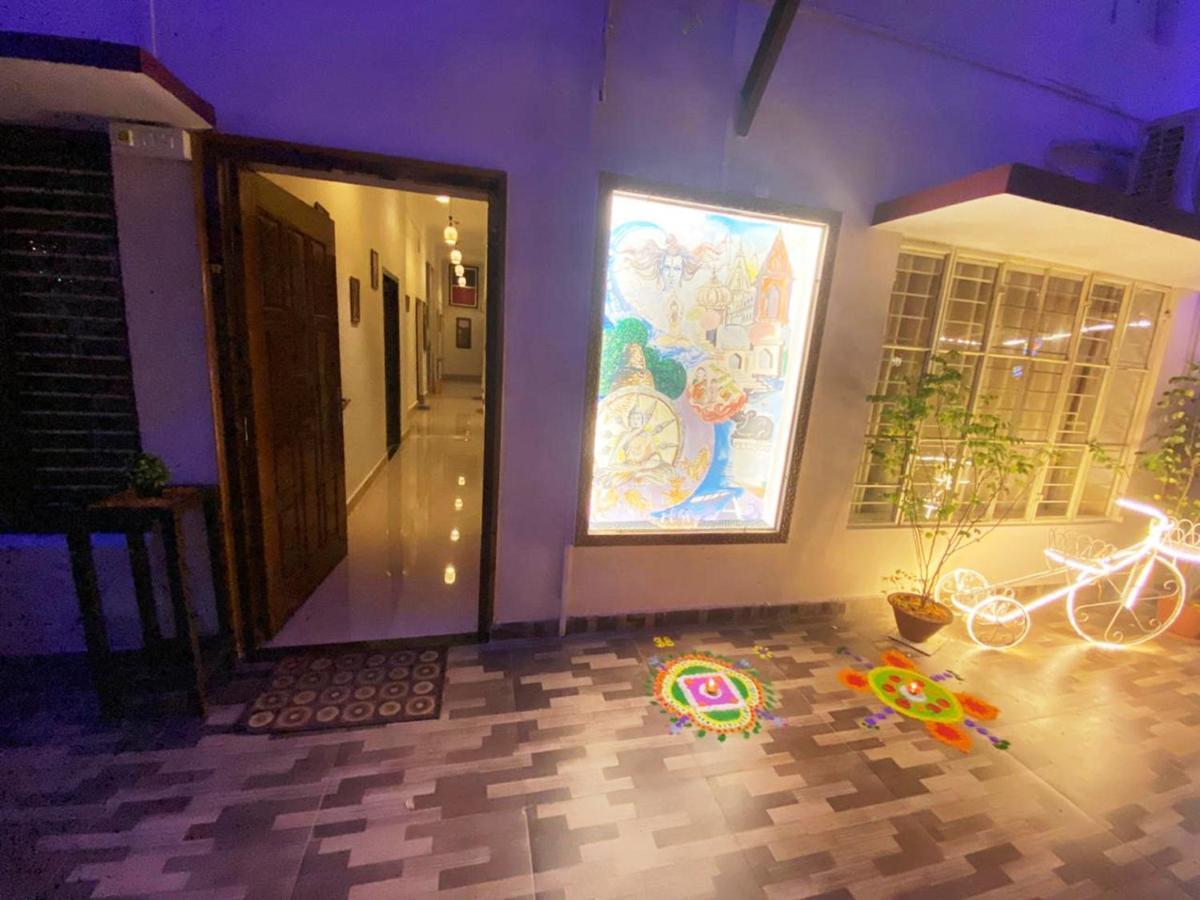 The Sunaina Hotel - Varanasi — Photos 1